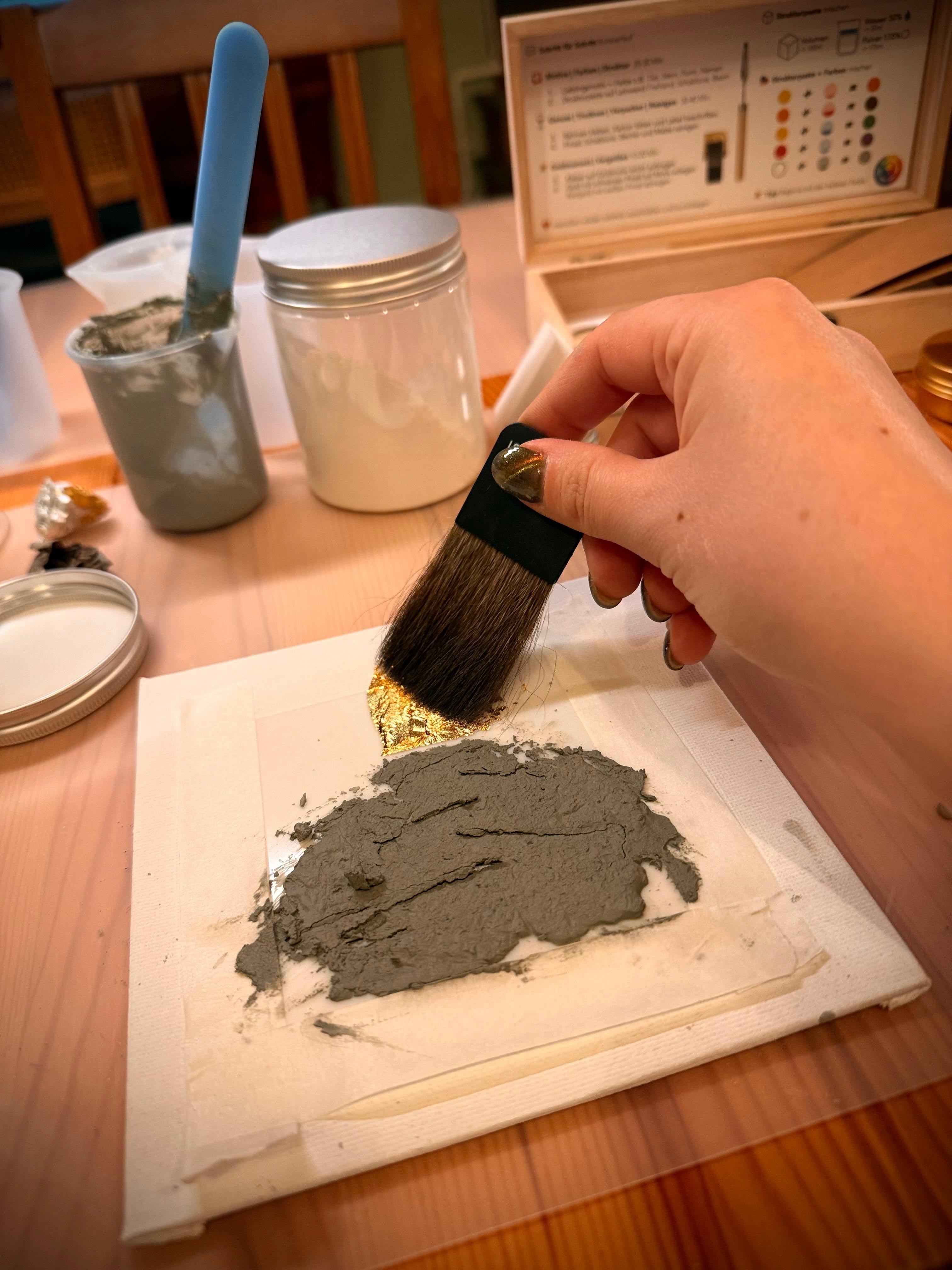 Frankfurt | Goldmotiv auf Leinwand eingerahmt mit Wein & Musik